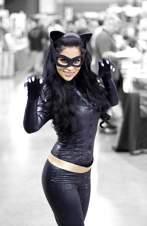 18P Cosplay is Hot