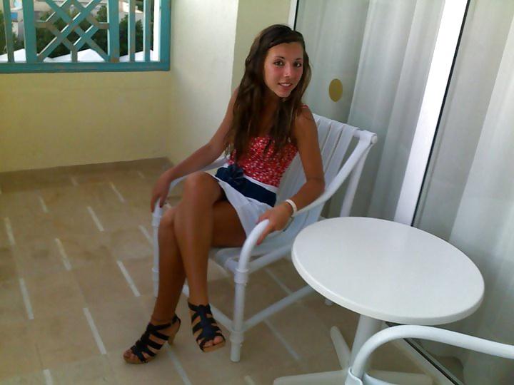 25P Facebook French Friend