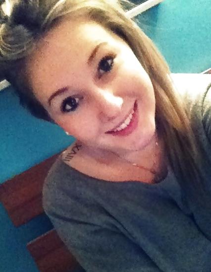 24P Facebook french whore