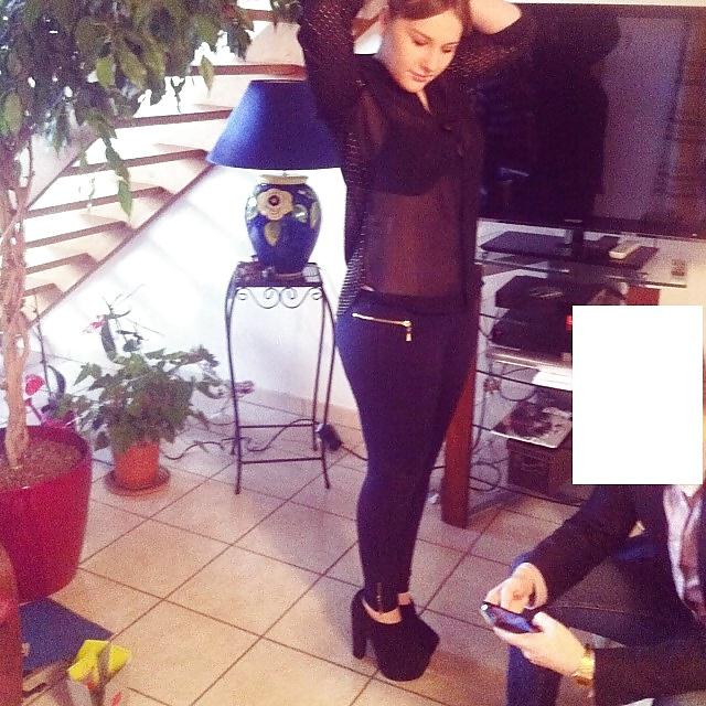 24P Facebook french whore
