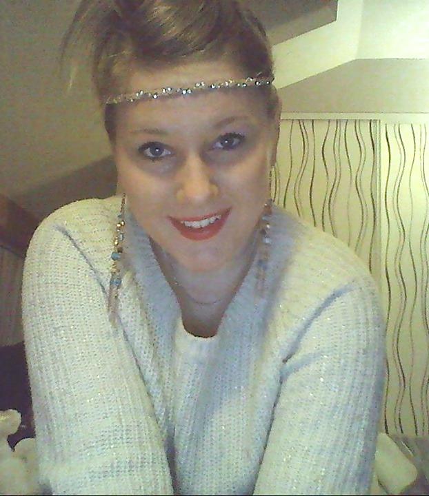 24P Facebook french whore