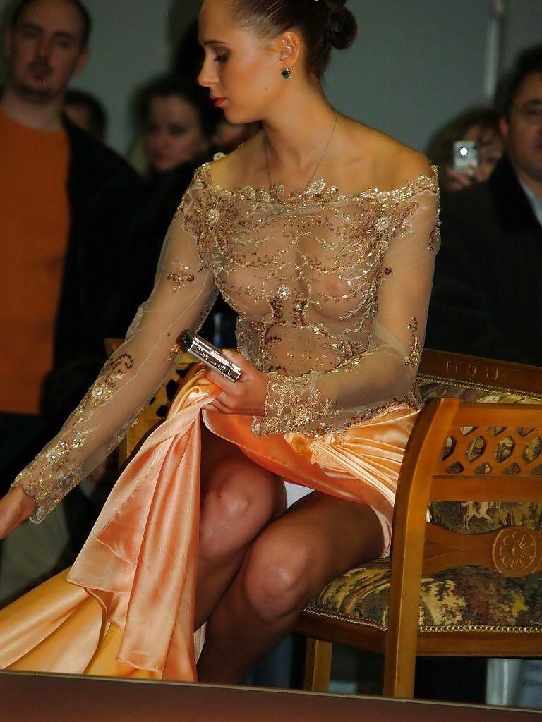 25P See Through - Perfect Dress To Go Out