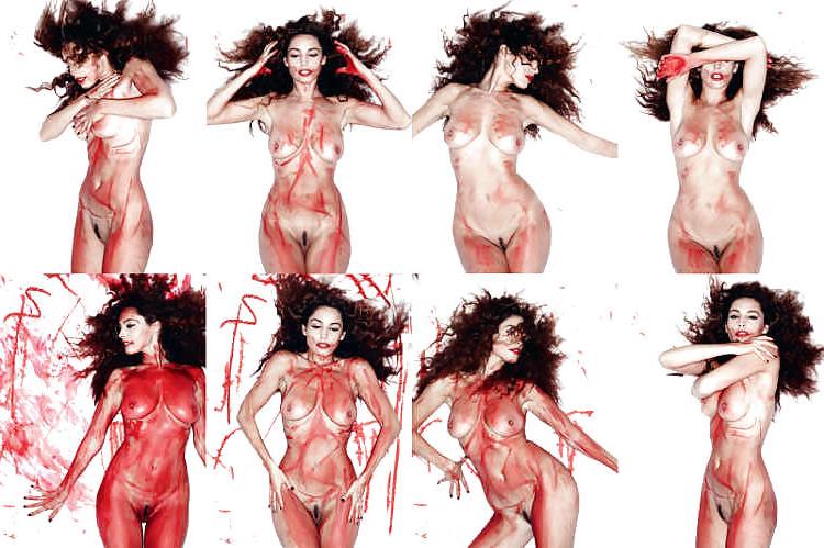 15P Kelly Brook wearing nothing but lipstick