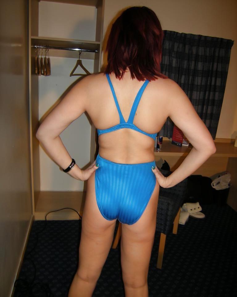 15P Softcore Brunette in Swimsuit
