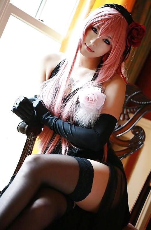 25P Cosplay beauties