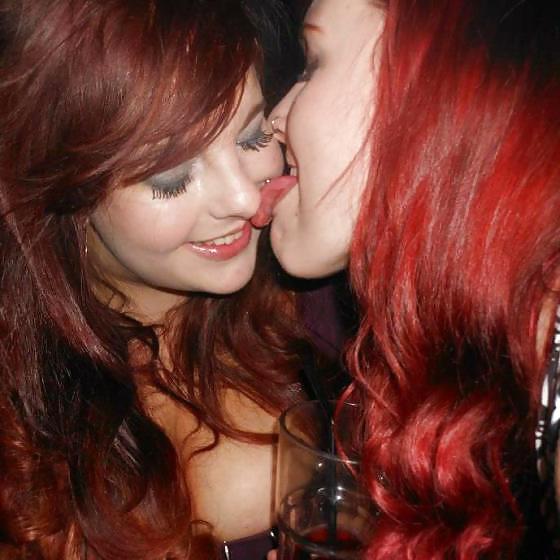 25P Busty Amatuer 46