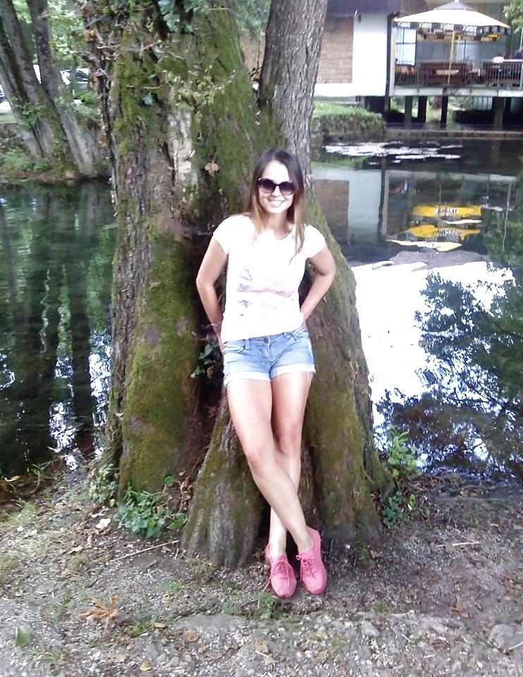 25P Serbian facebook hoes Vol. XI