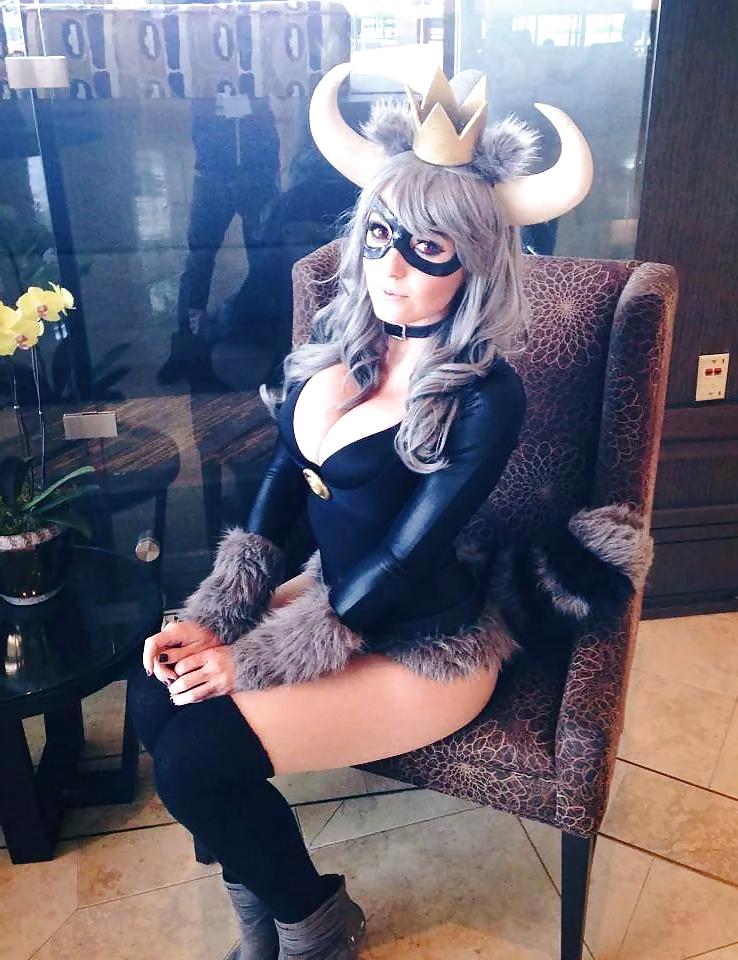 25P Jessica Nigri sexy Cosplay girl