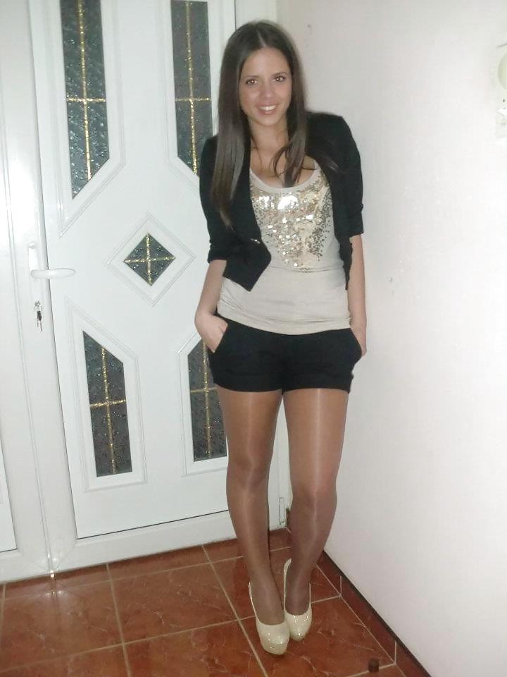 25P Dragana serbian pantyhose slut