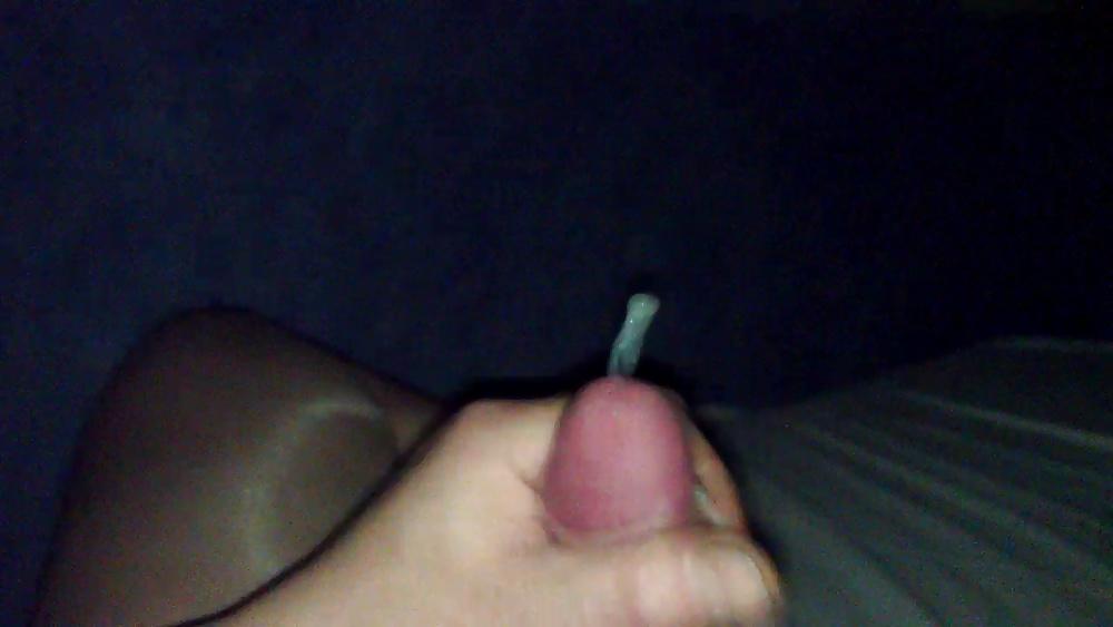 25P Cum In Pantyhose (snapshot)