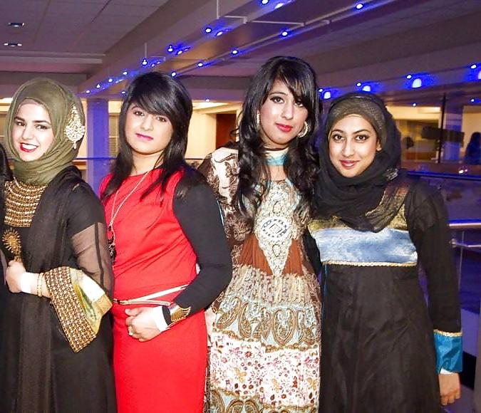 17P Shazeen Pakistani Slut