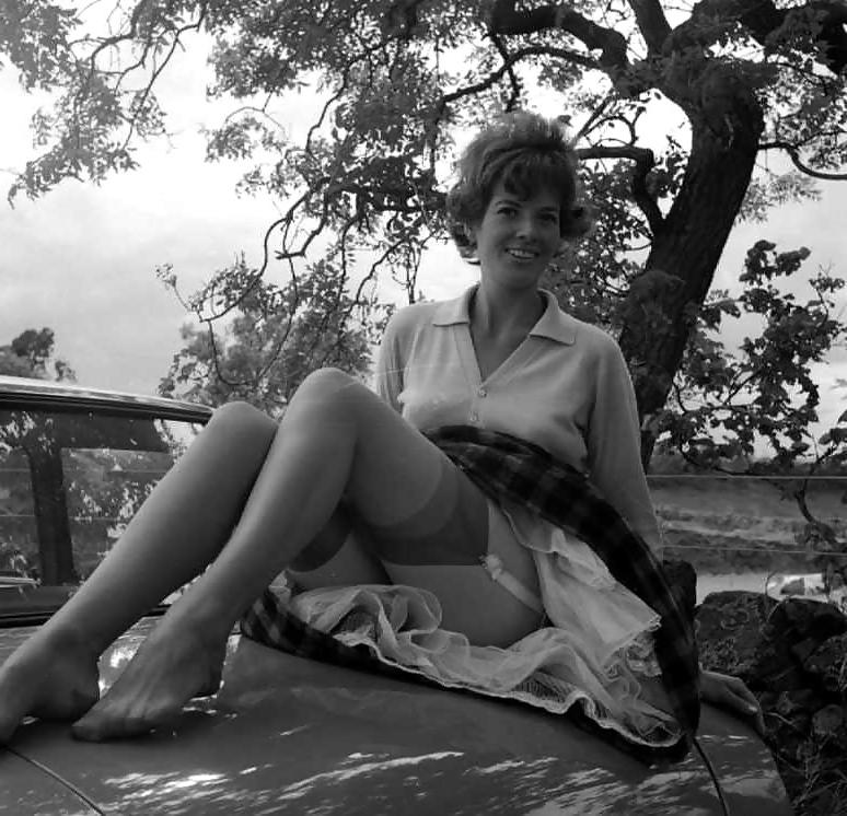 22P Nylons Beauty Summer 1963