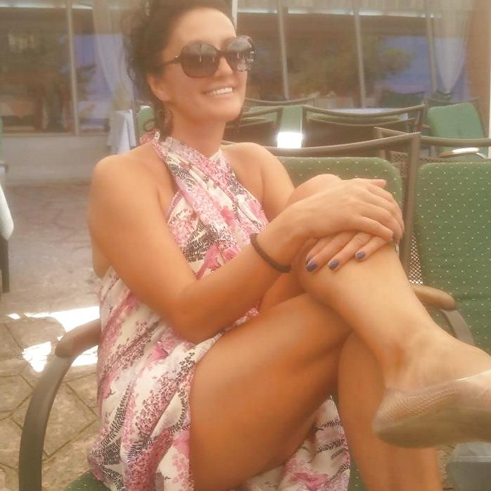 25P Elizabeta Serbian milf
