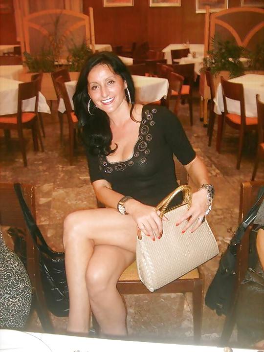 25P Elizabeta Serbian milf