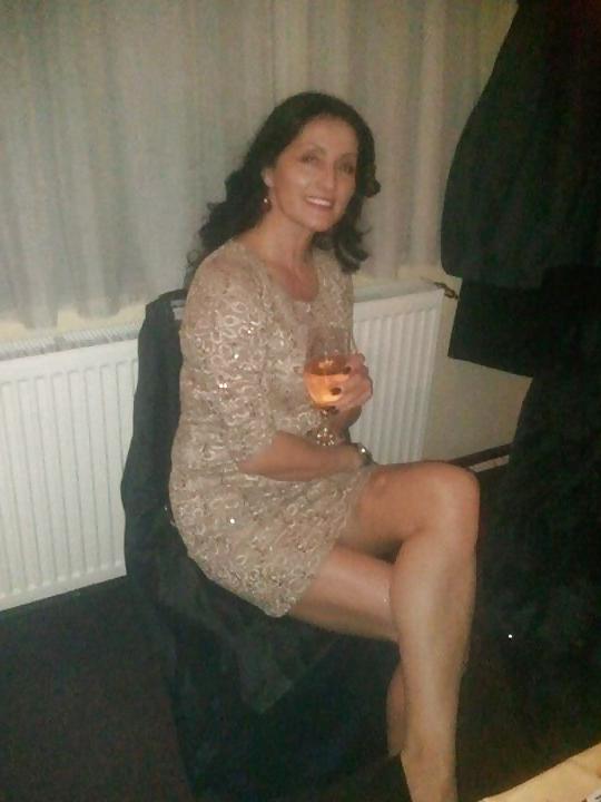 25P Elizabeta Serbian milf
