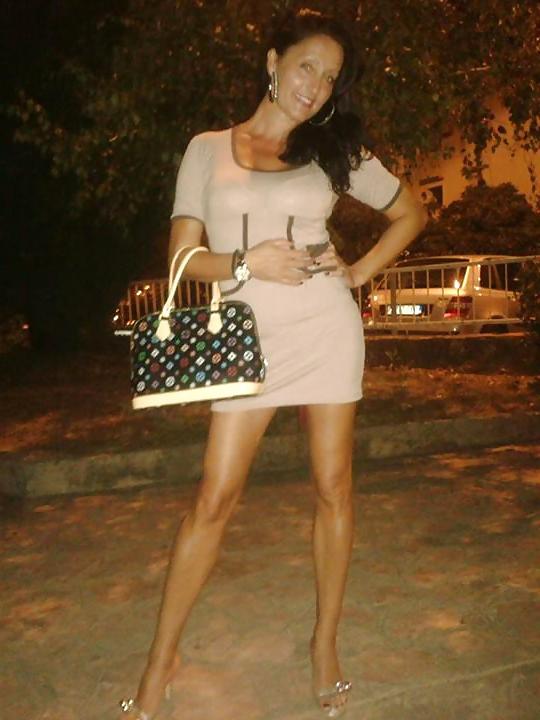 25P Elizabeta Serbian milf