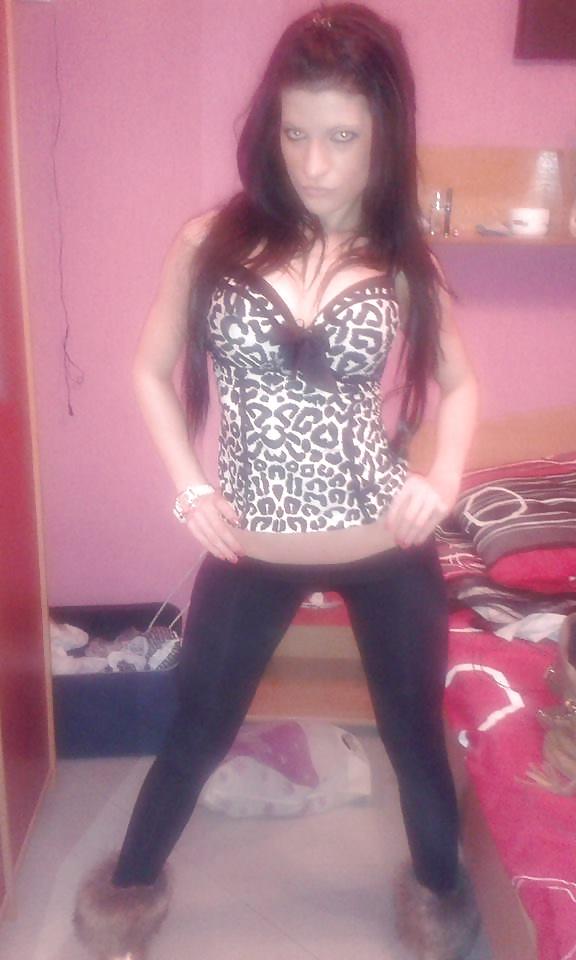 8P Serbian teen 05