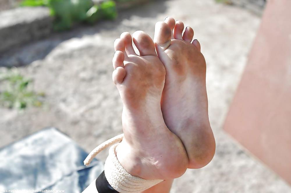 15P Feet: Dirty Soles #5 