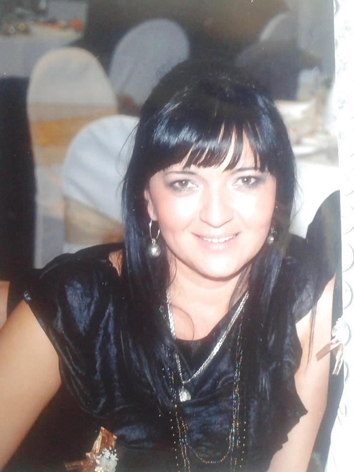 16P Cock Loving Serbian Milf