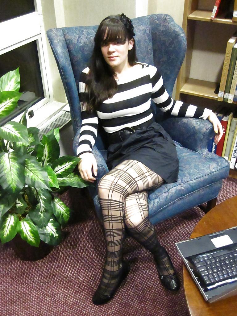 25P Pantyhose & Stockings 9