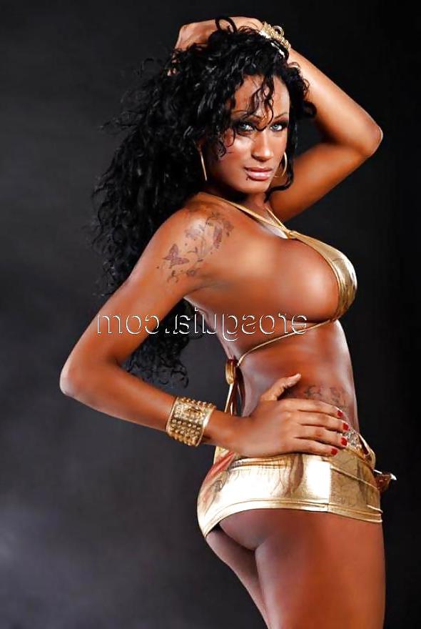 25P Bcn Big Dick Shemales Natalia