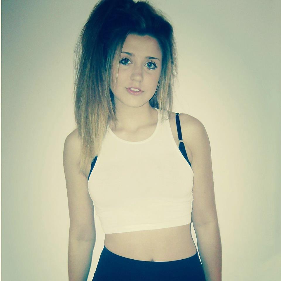 25P Teen Facebook Sluts for Cum Worship 