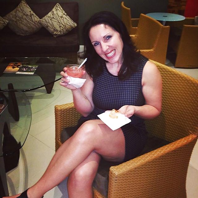 25P Very bEautiful tHick MilF #