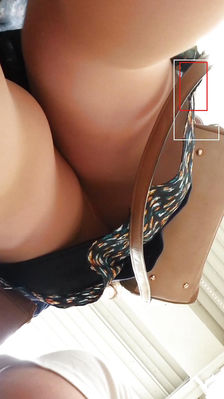 16P French lover lucky man second upskirt girl no panty 