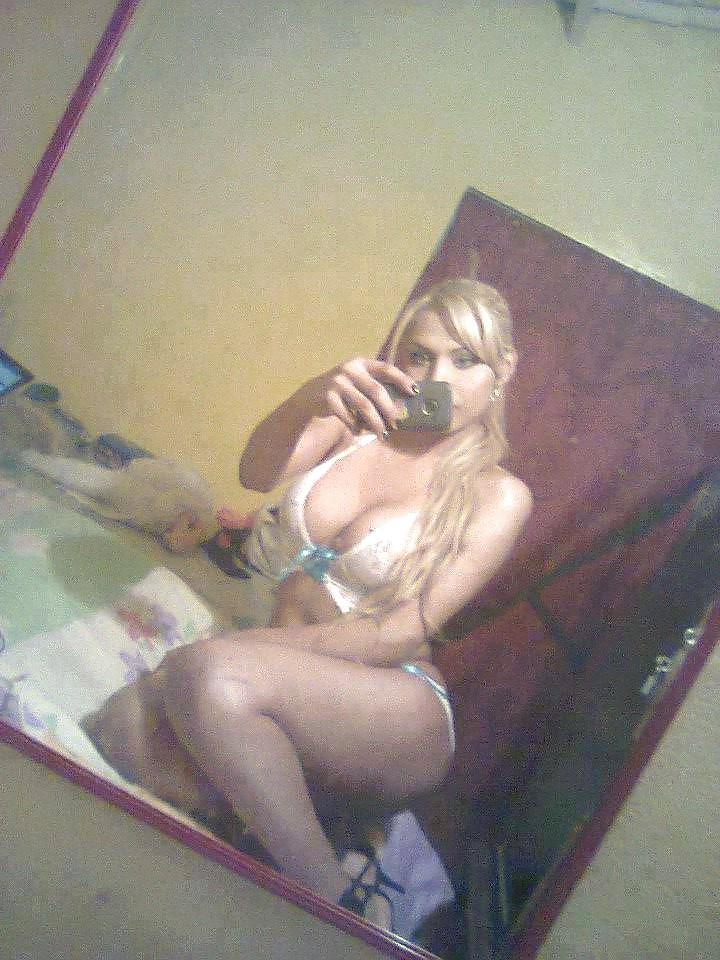 25P Hot serbian moms