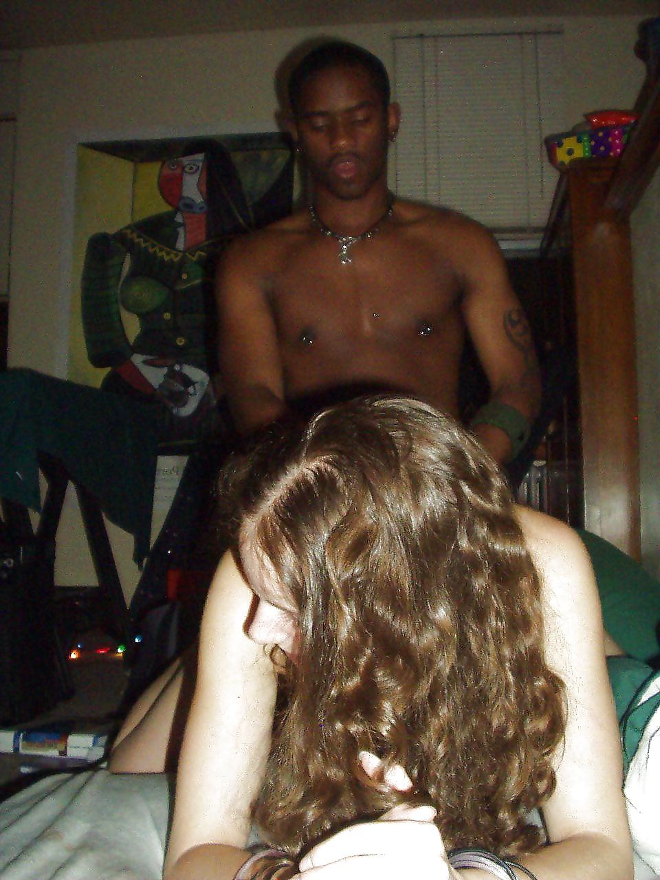 5P Pale white whore who love black cock