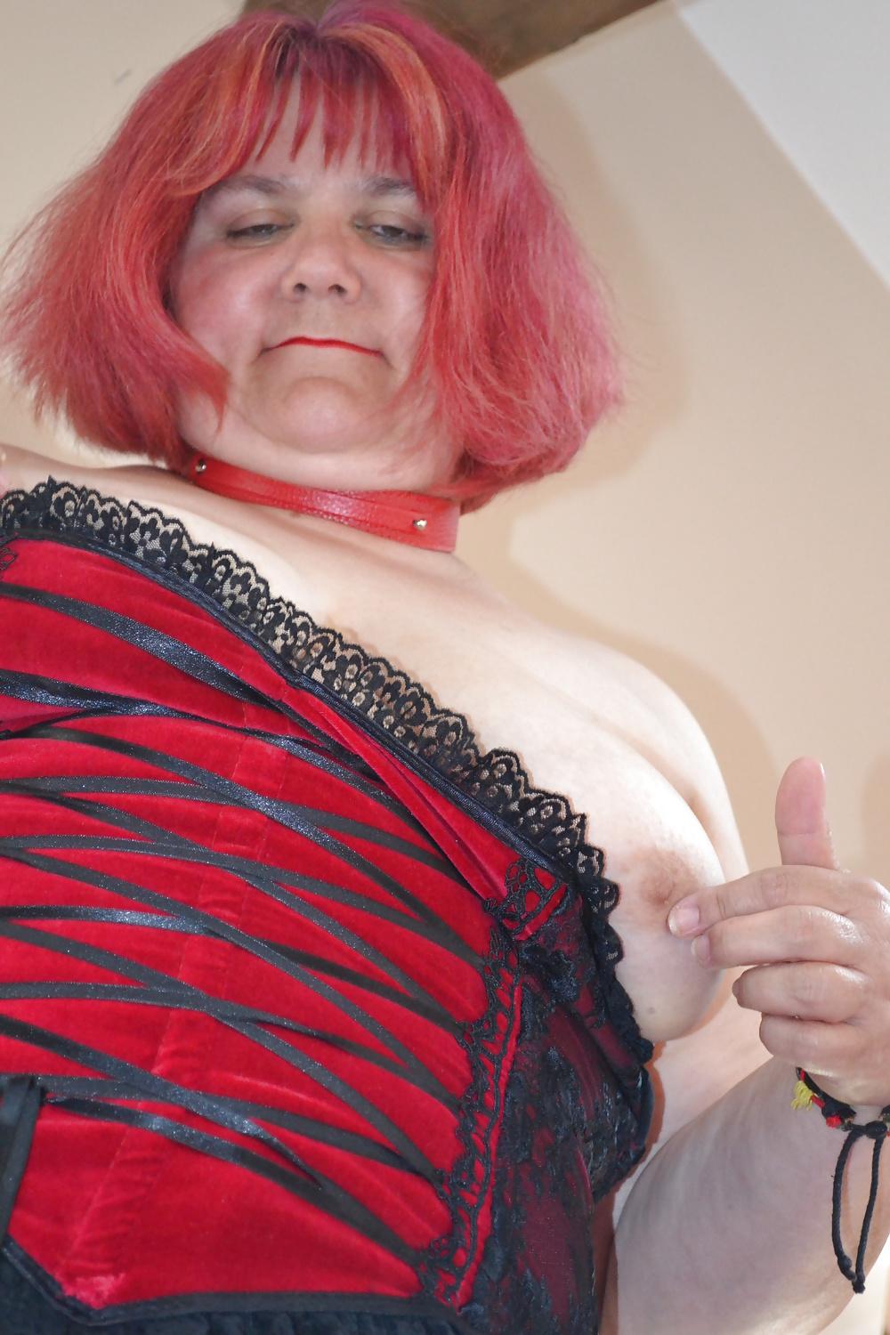 17P Red Corset