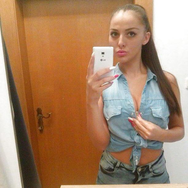 21P Hot serbian girls 3