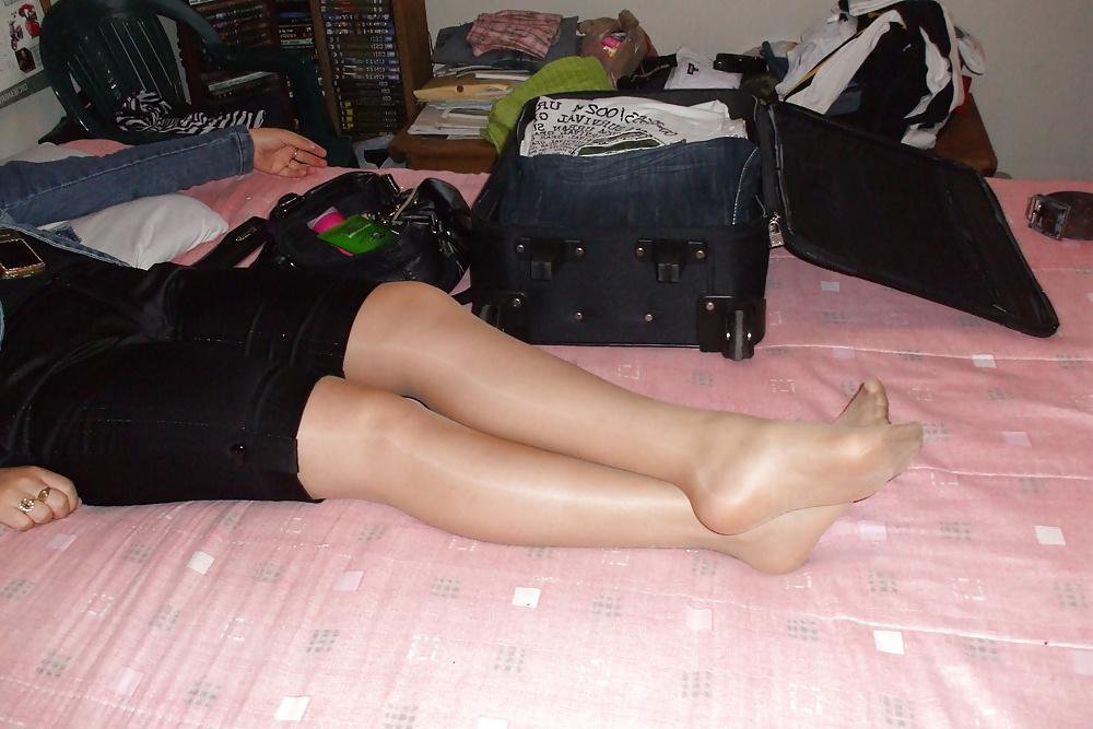 8P Wife in pantyhose in bedroom