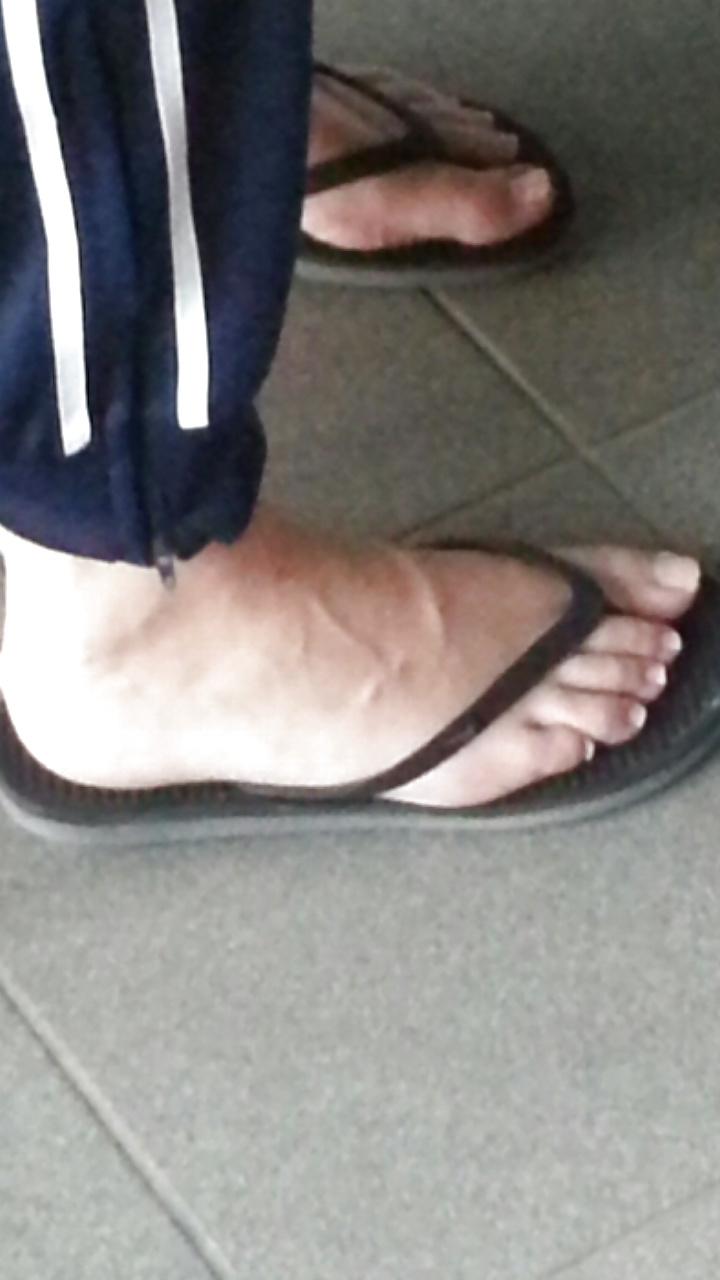 13P French lover blond girl nice natural feet