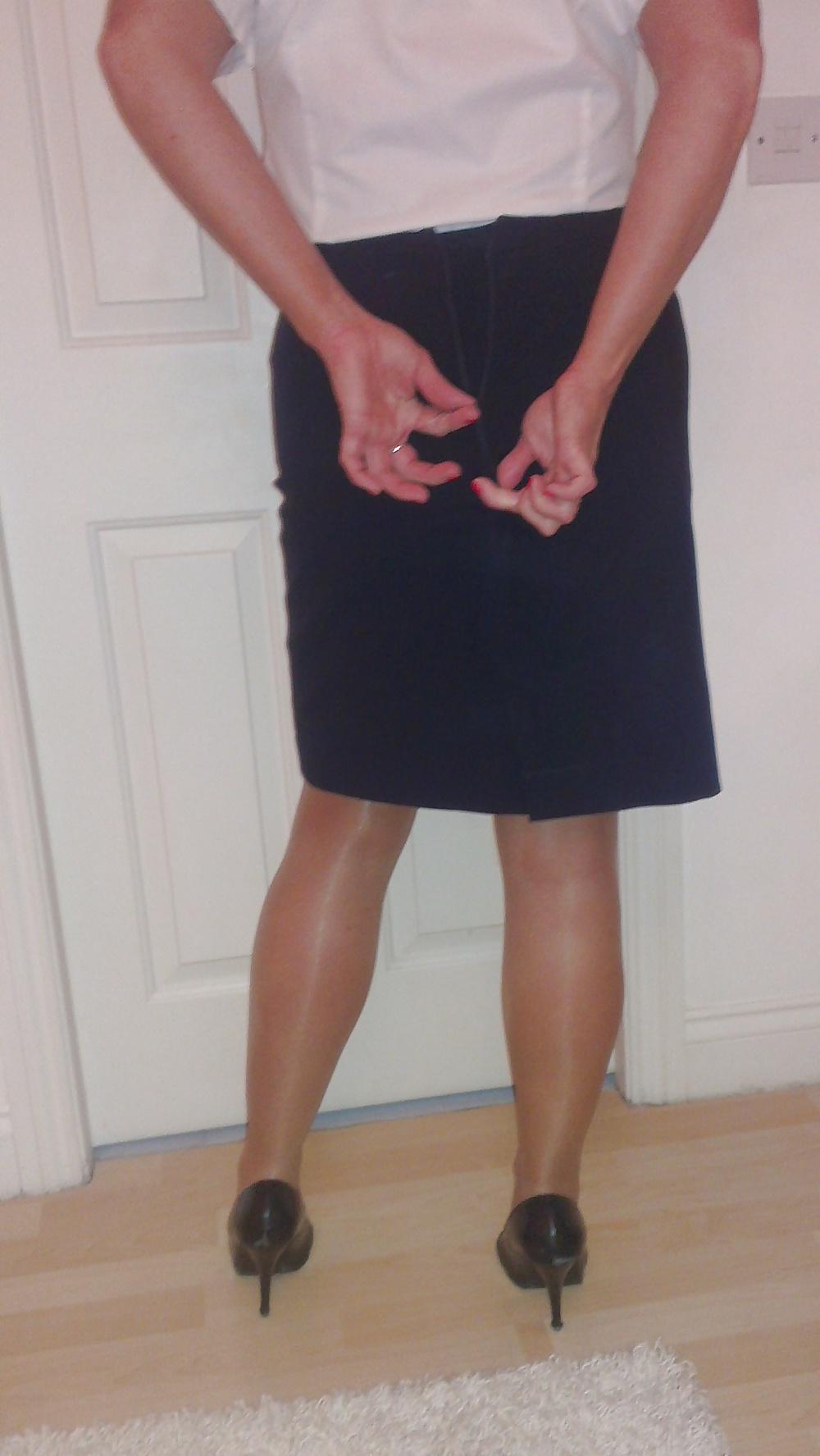 9P Flight Attendant Dressing for Work (Pantyhose)