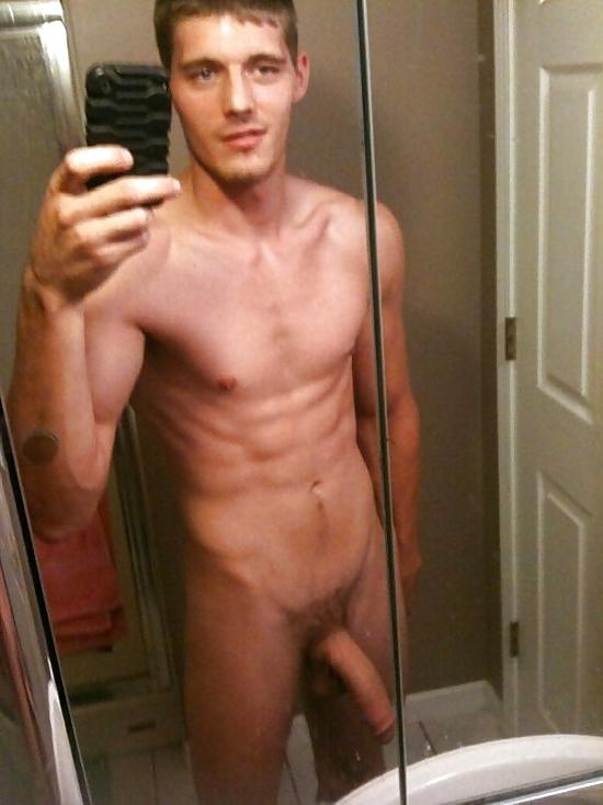 11P Big dick selfies