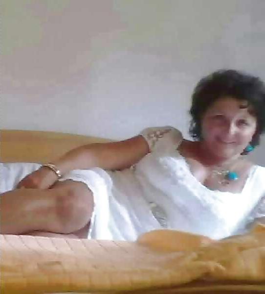 17P Sexy Serbian MATURE Bilana