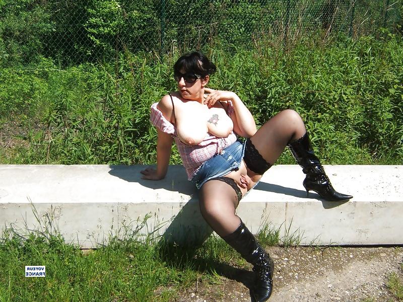 25P French slut Nana