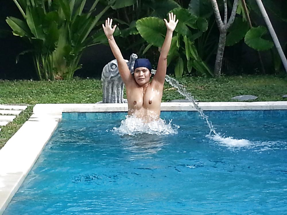 7P Has swimming pool
