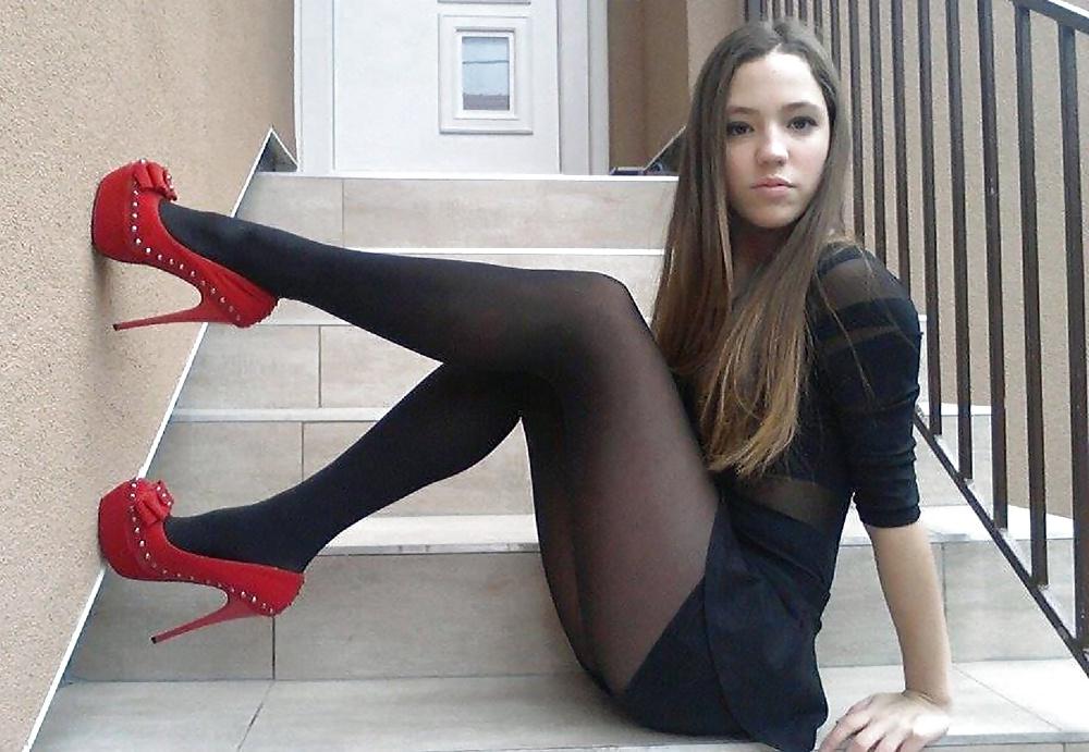 25P Serbian girls in pantyhose 5