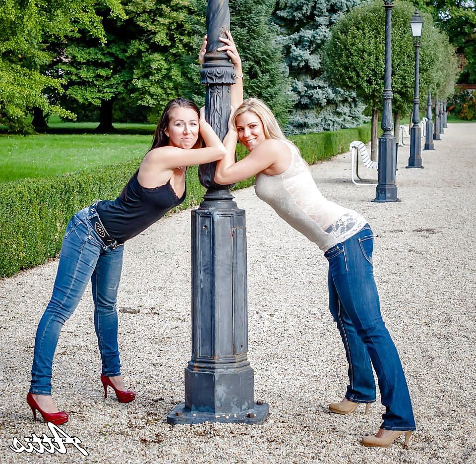 23P Blue jeans girls