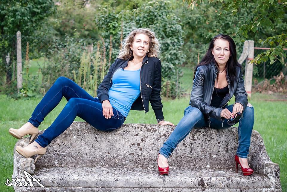 23P Blue jeans girls