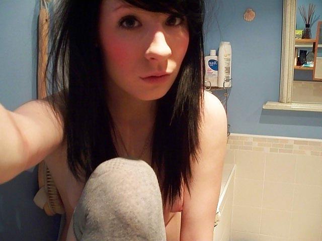 25P Lusty & Busty Teen Titties Self Shots 19