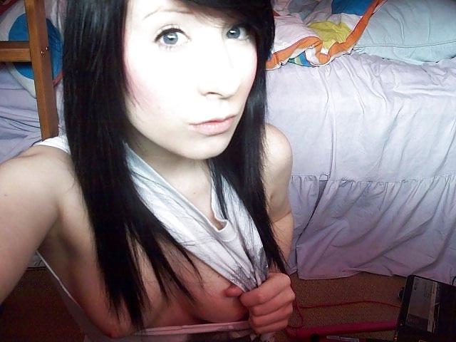 25P Lusty & Busty Teen Titties Self Shots 19