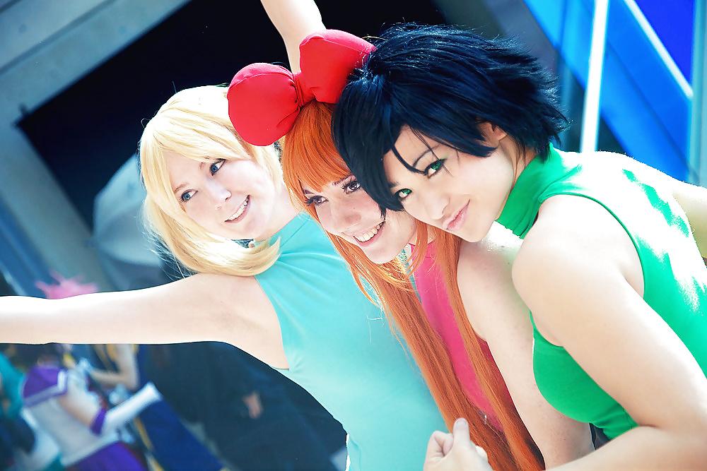 25P Cosplay girls 1