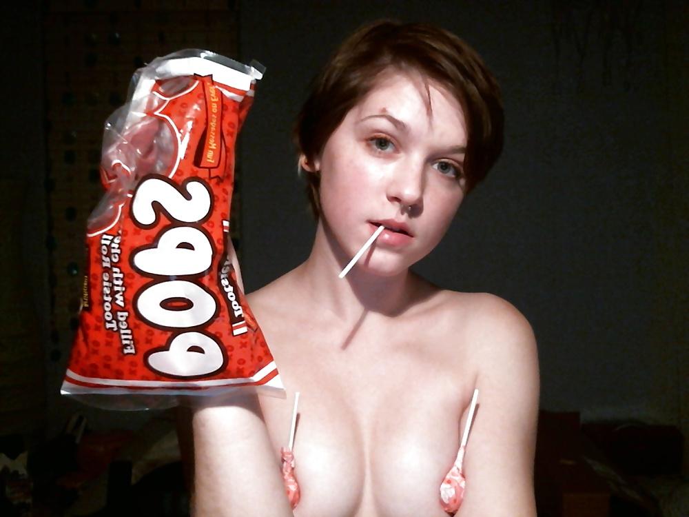 25P Sexy Kittens - Lollipop