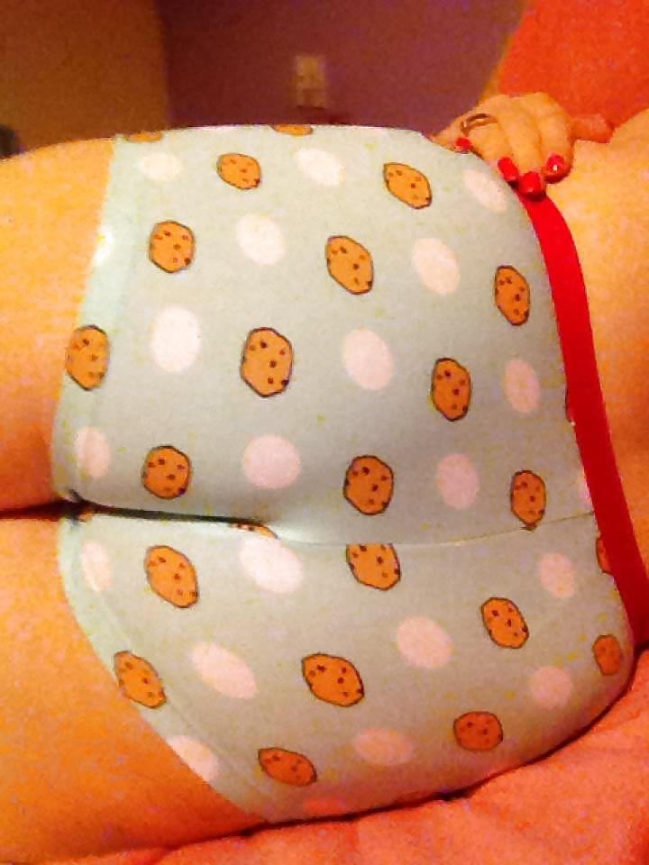 12P My wifes new girly cotton panties