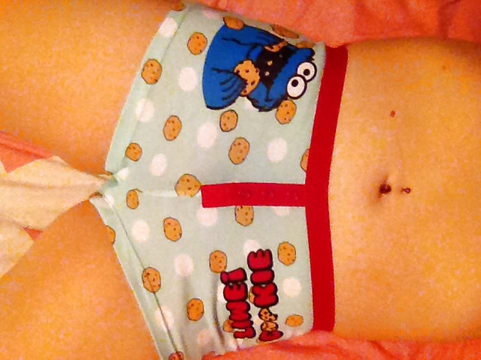 12P My wifes new girly cotton panties