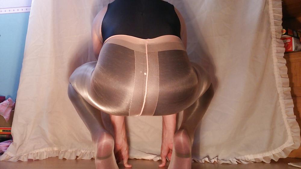8P Lycra suit