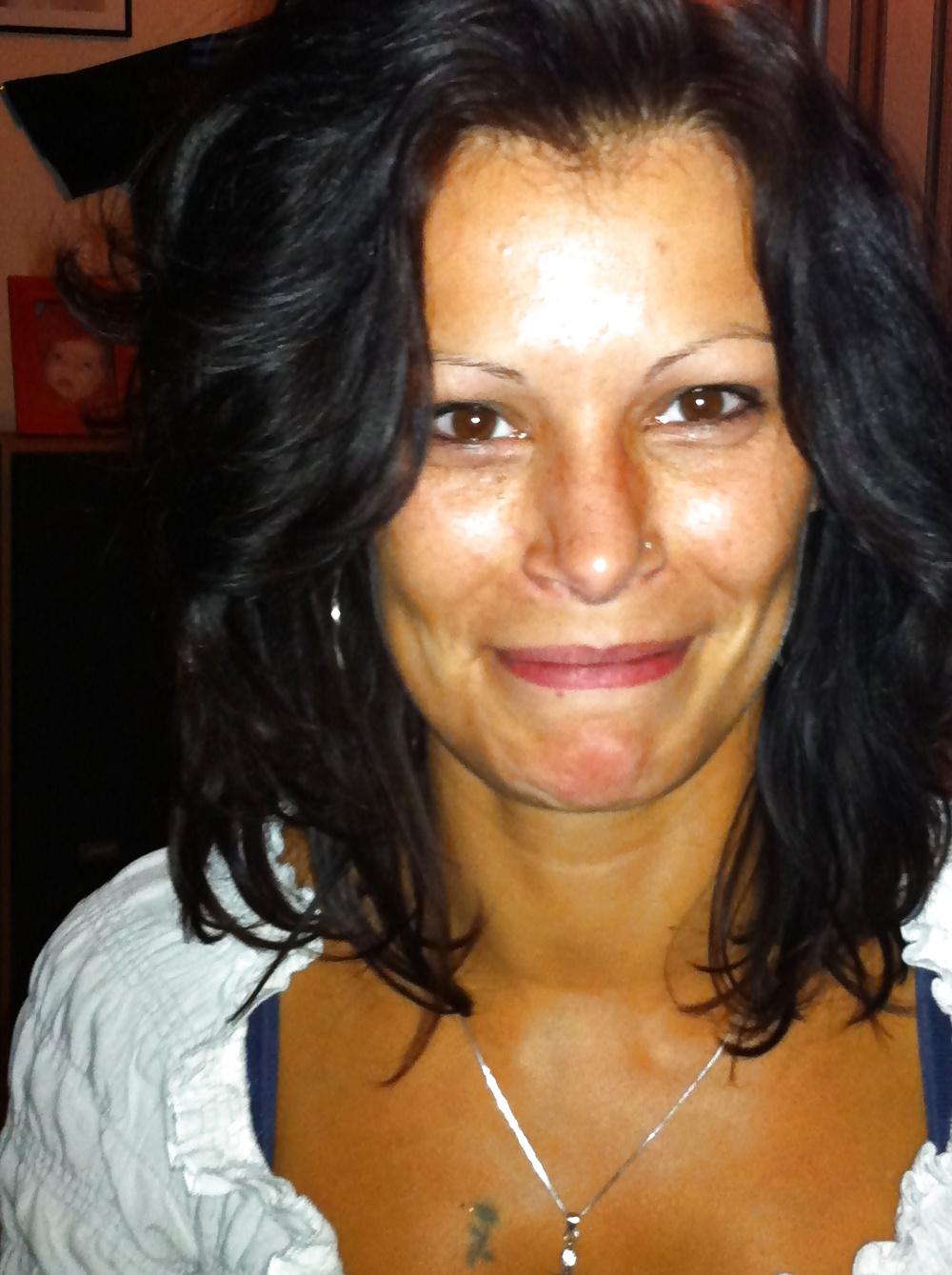18P Sexy French MILF